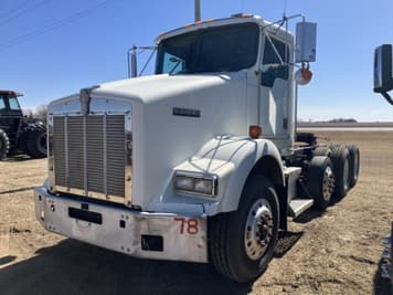 Main image Kenworth T800